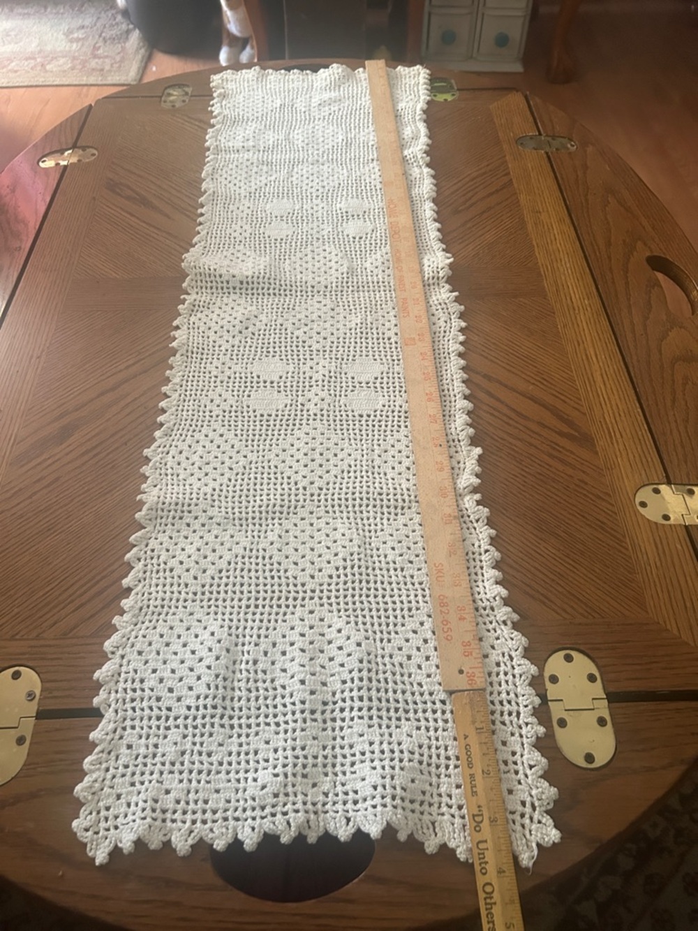 Vintage Crochet Table Runner - Picture 5 of 8